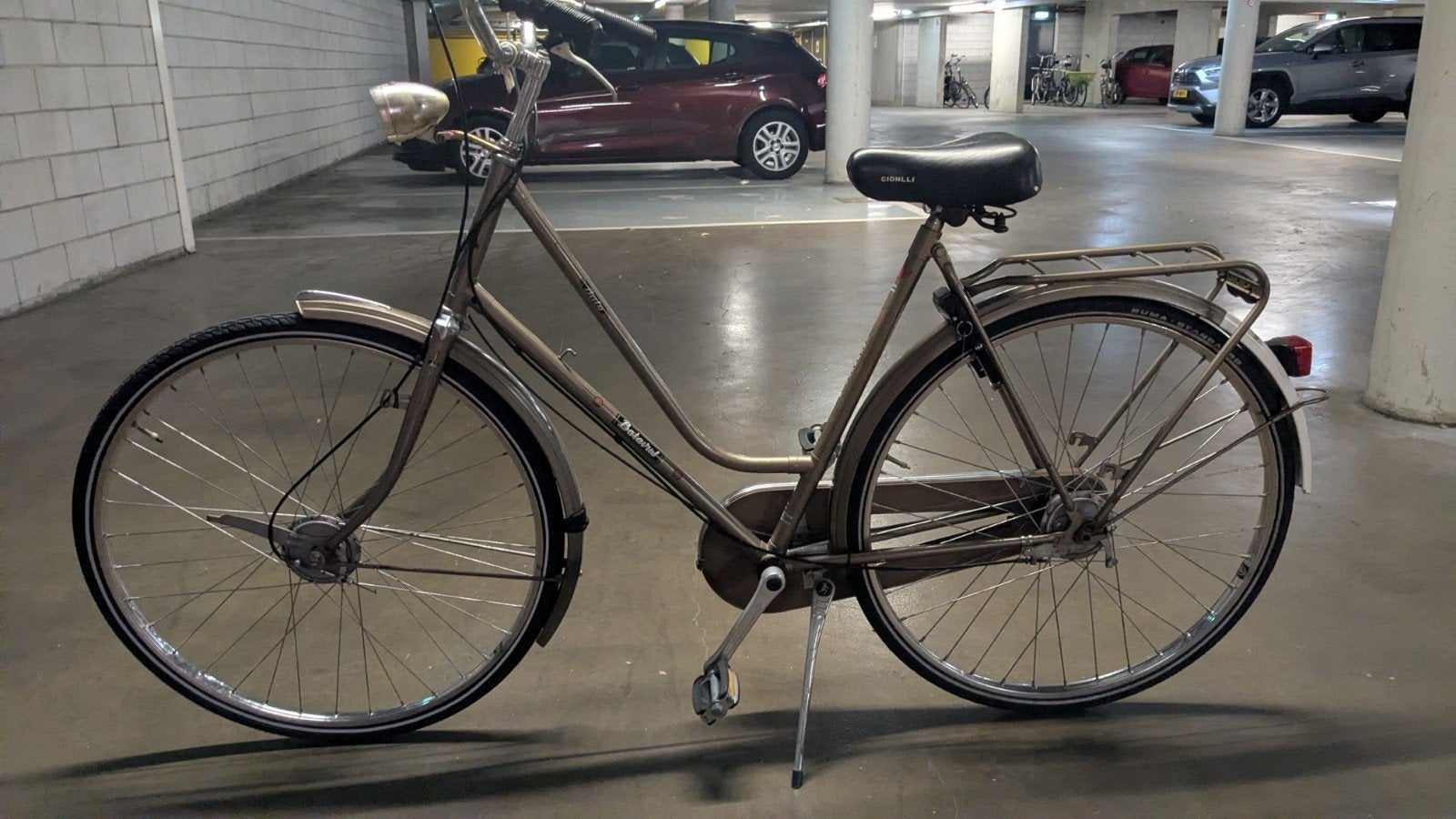 Batavus fiets , voorband nieuw, Ophalen, Gebruikt, Batavus