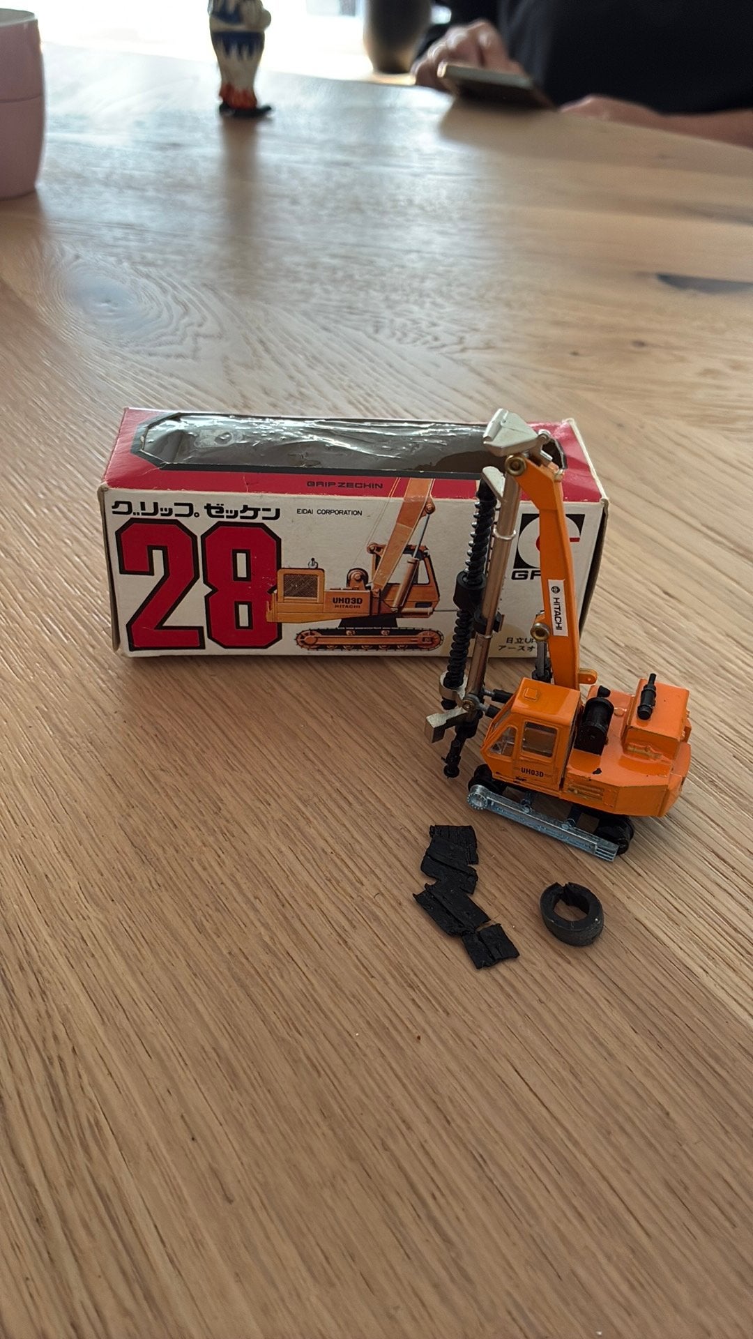 Grip zechin 28, Ophalen