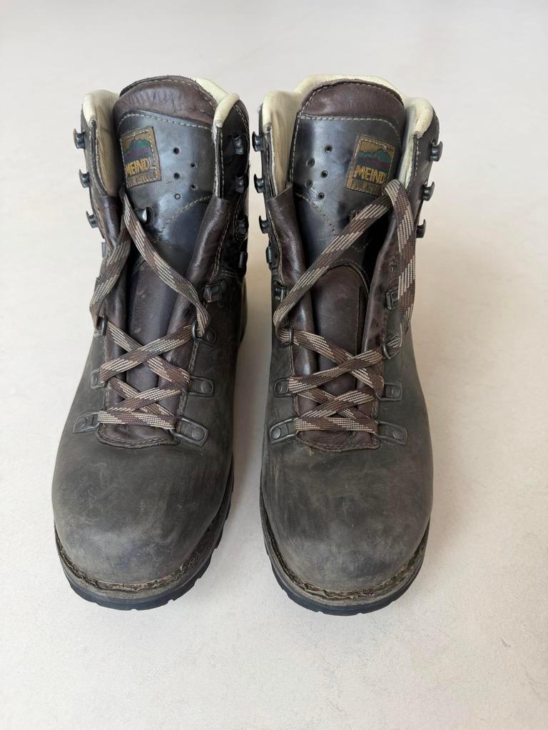 Meindl Perfect Bergschoenen Maat 44,5 (A/B), Ophalen of Verzenden, Zo goed als nieuw, Schoenen