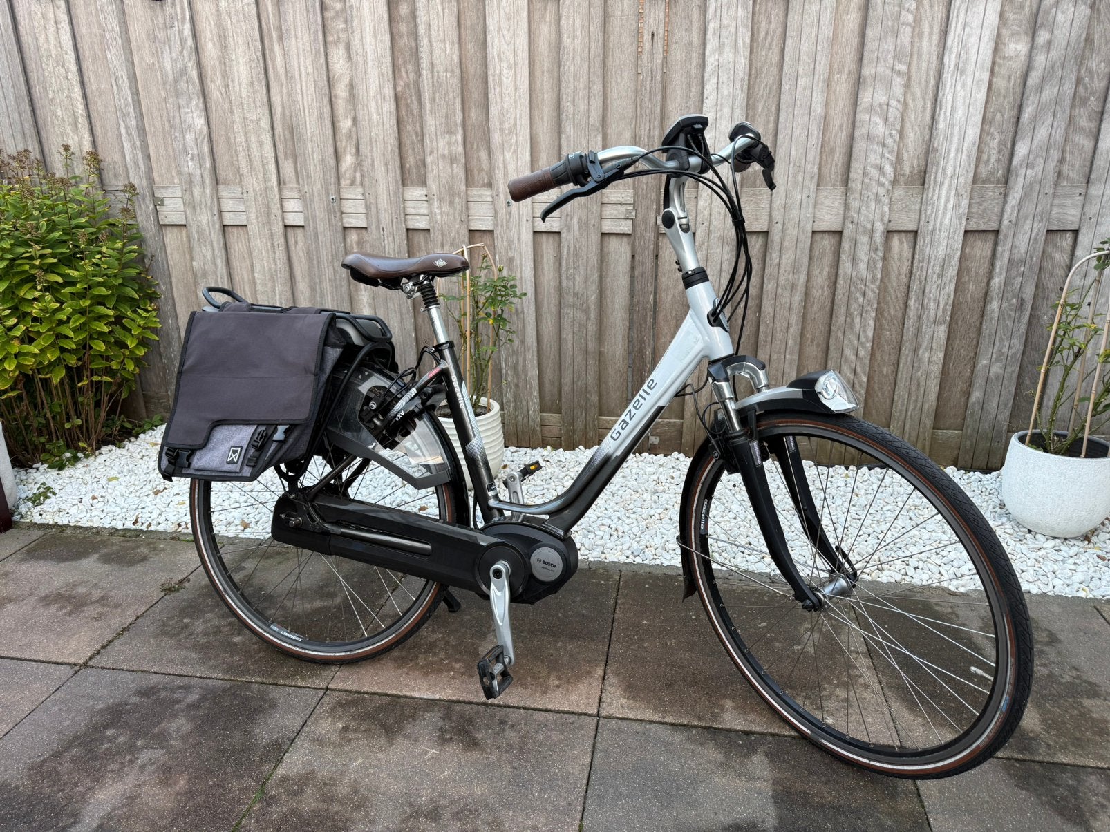 Elektrische fiets GAZELLE ORANGE BOSCH MIDDENMOTOR, Ophalen of Verzenden, Zo goed als nieuw, 47 tot 51 cm, 50 km per accu of meer