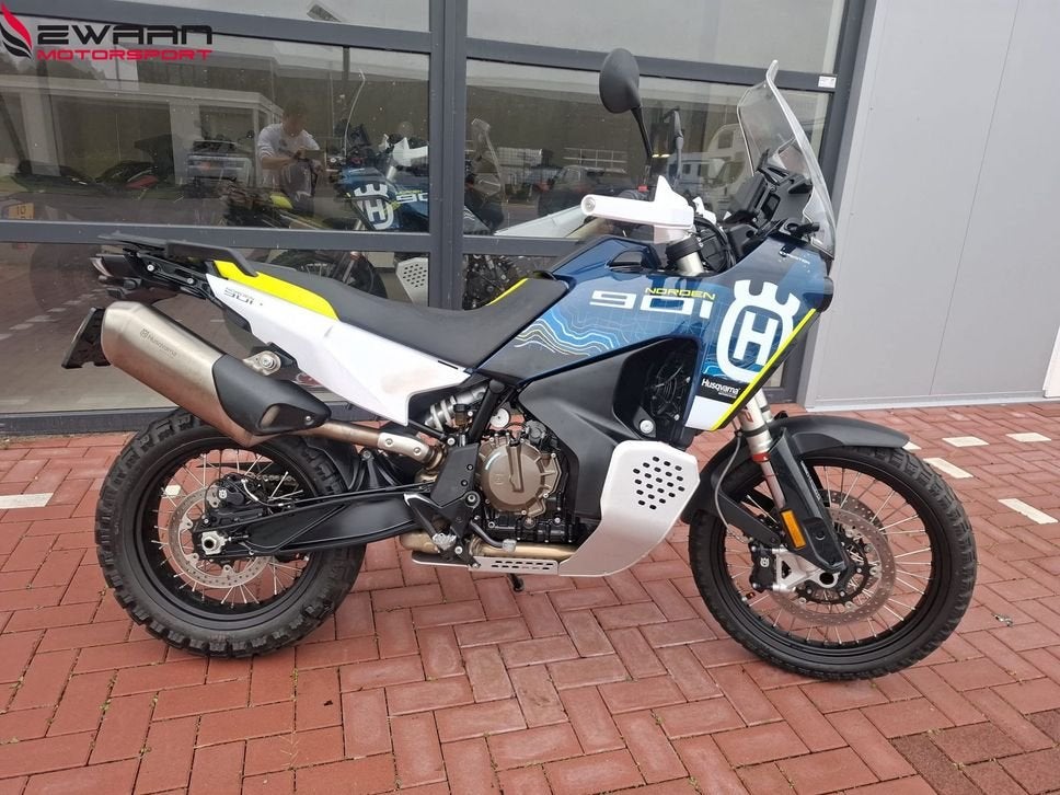 HUSQVARNA NORDEN 901 EXPEDITION fabrieksgarantie tot 2030!!, 2 cilinders, Motorrijbewijs A, Onbekend, Meer dan 35 kW