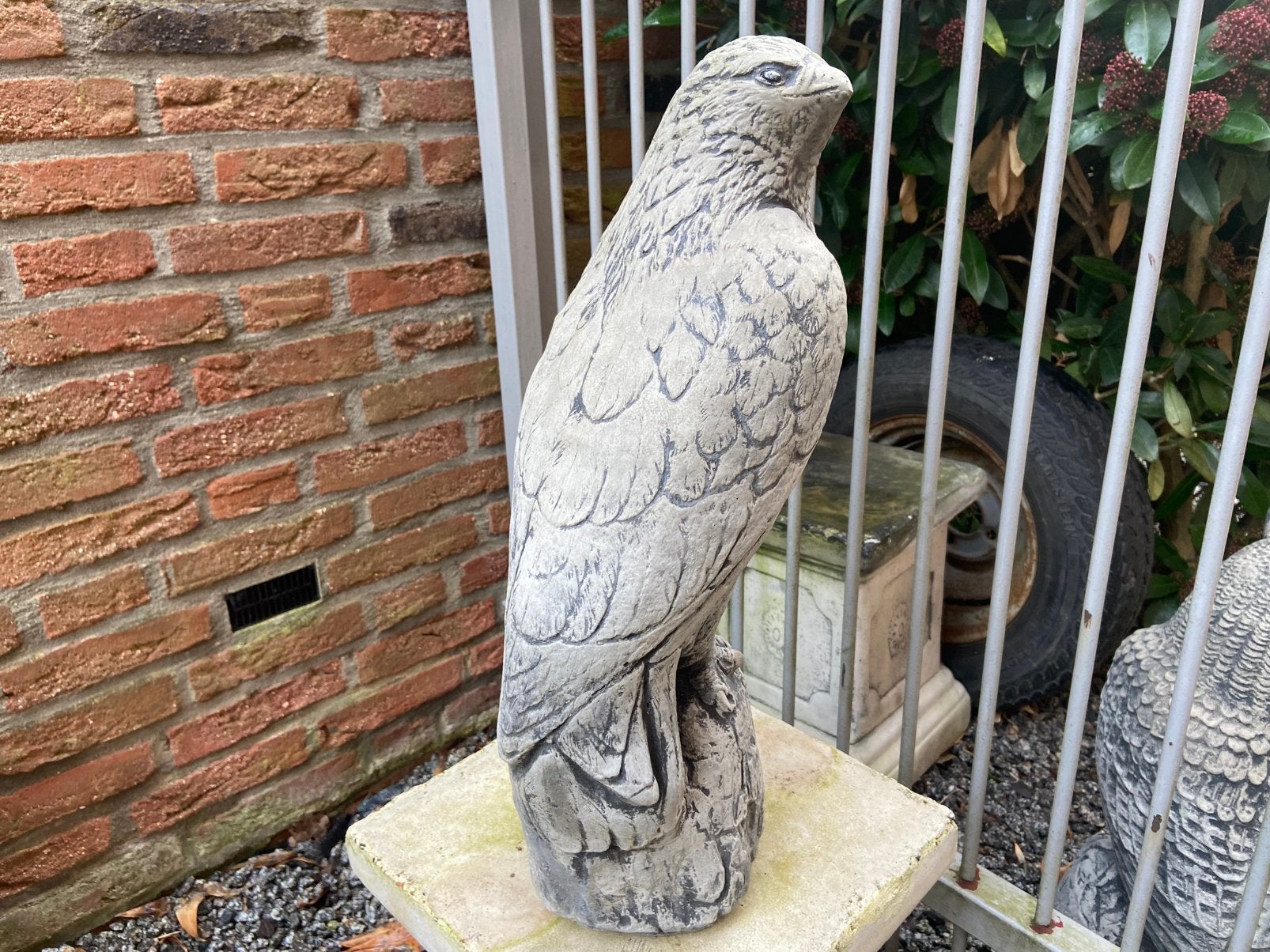 Tuinbeeld Arend, Ophalen, Nieuw, Beton, Dierenbeeld