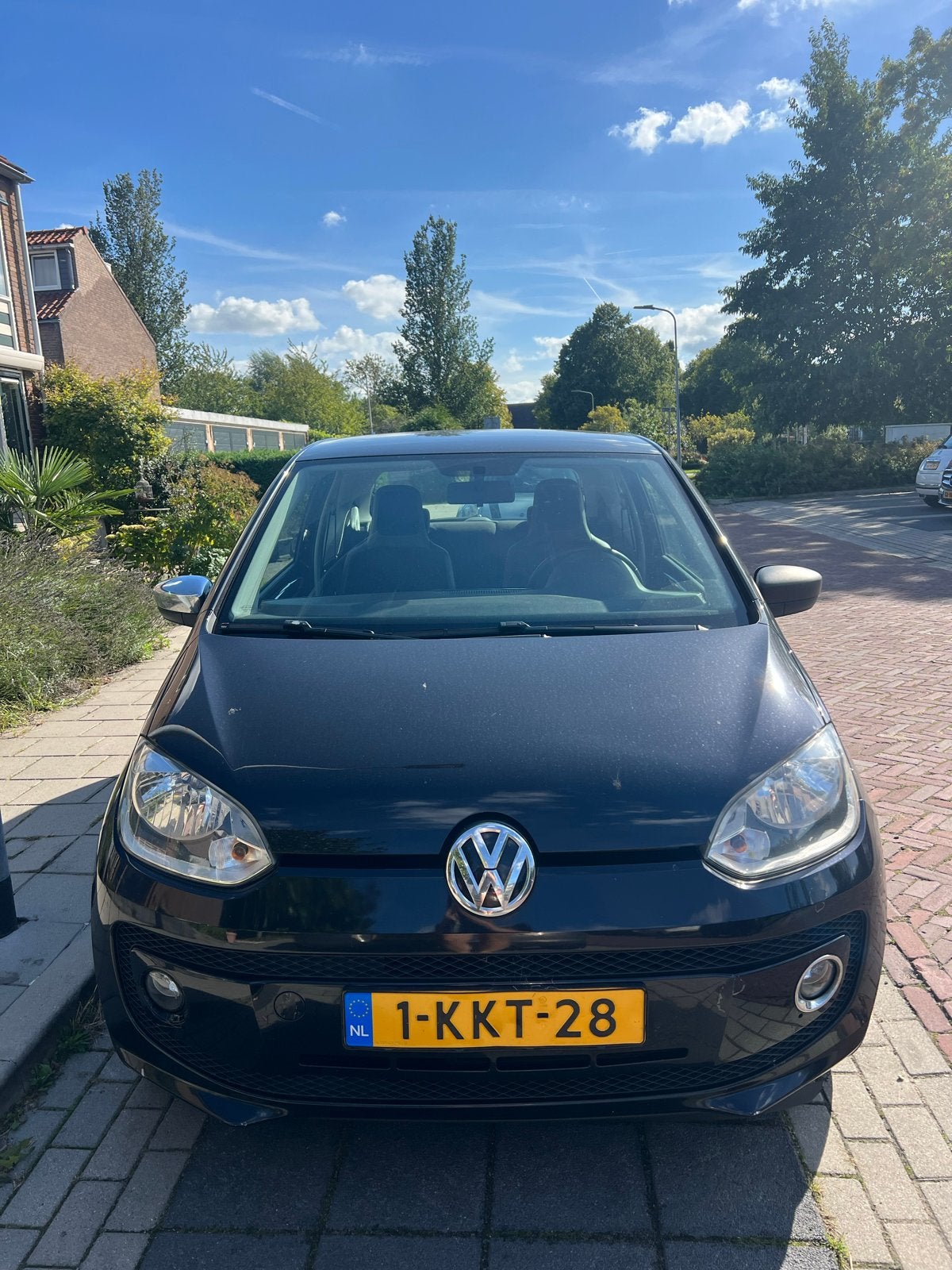 Volkswagen up! 1.0 55KW/75PK 3-DRS 2012 Zwart, 74 pk, Up!, 4 stoelen, Zwart