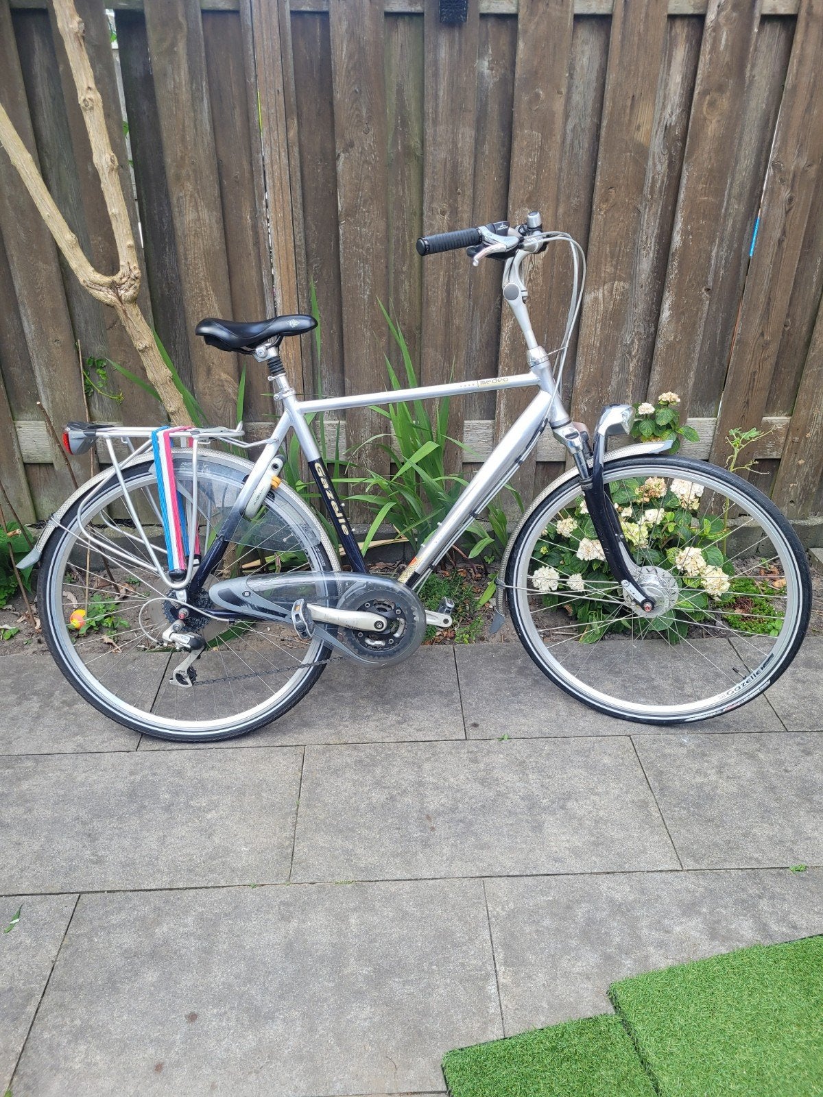 Gazelle medeo hybride line framemaat 57, Fietsen en Brommers, Fietsen | Heren | Herenfietsen, Ophalen, Versnellingen, Zo goed als nieuw