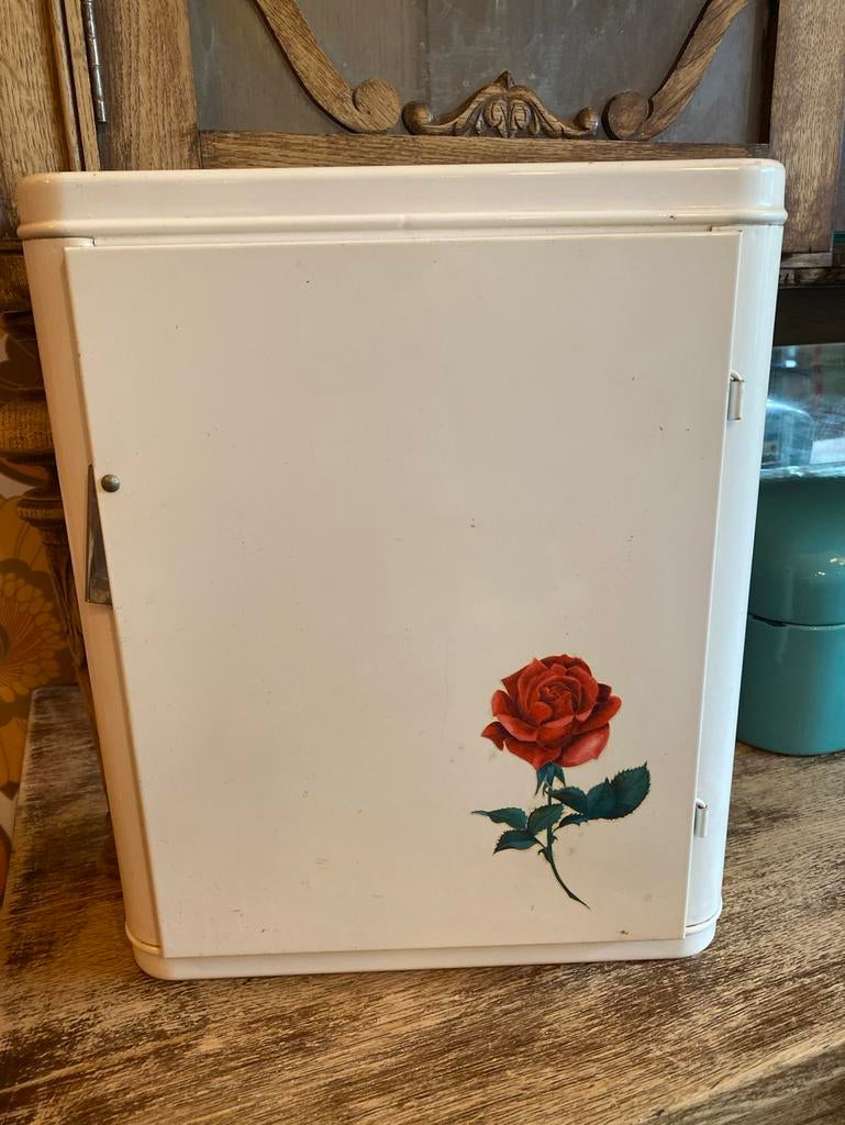 Vintage medicijnkastje Brabantia met Roos Decoratie, Ophalen