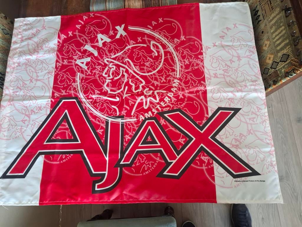 AJAX vlag en rolletje AJAX bandbehang, Ophalen