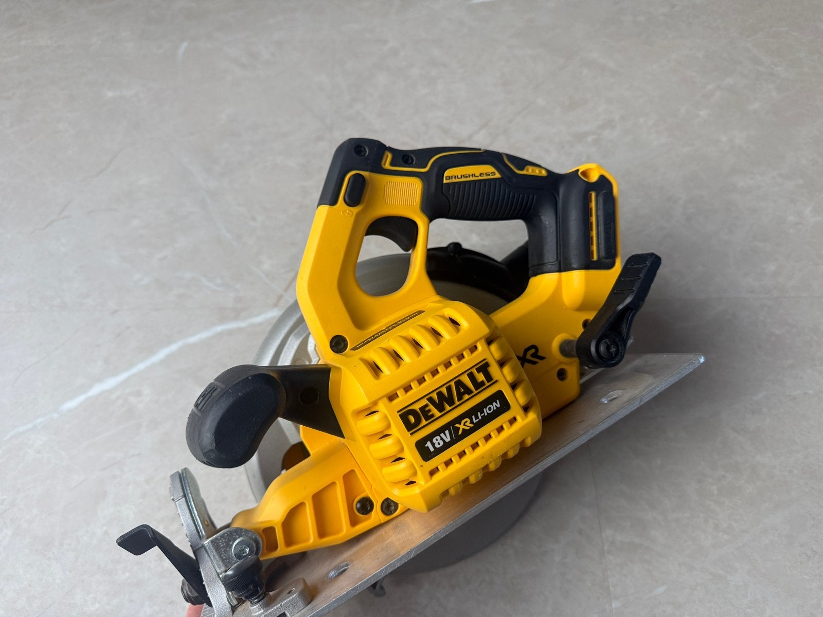 DeWalt Cirkelzaag machine - DCS570 - Incl Zaagblad, Dewaltstraat 1, Cirkelzaag, Dewalt, 600 tot 1200 watt