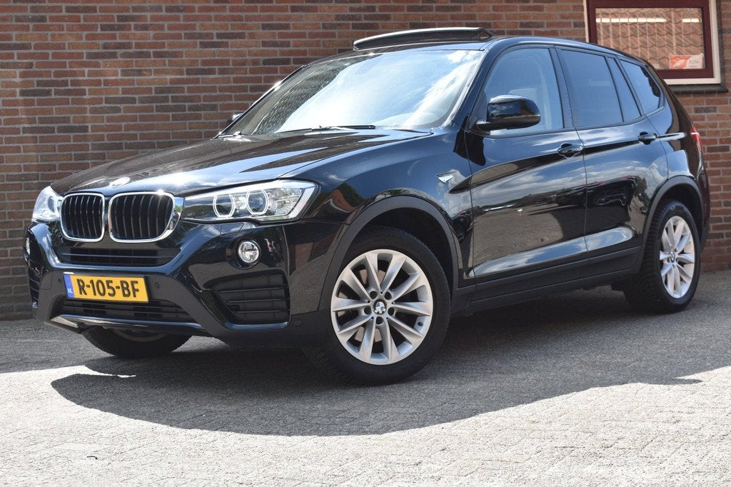 BMW X3 XDrive20i Centennial Executive '16 Pano Clima Navi Cr, Auto's, Automaat, Gebruikt, 4 cilinders, 2000 kg