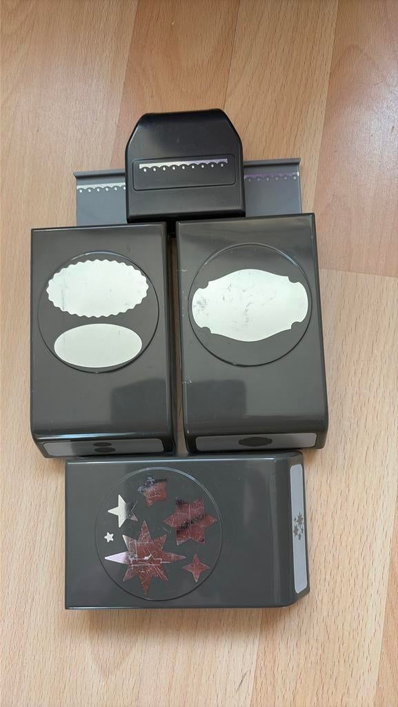 4 ponsen in een koop oa stampin up, Ophalen of Verzenden, Gebruikt, Overige thema's, Pons of Mal