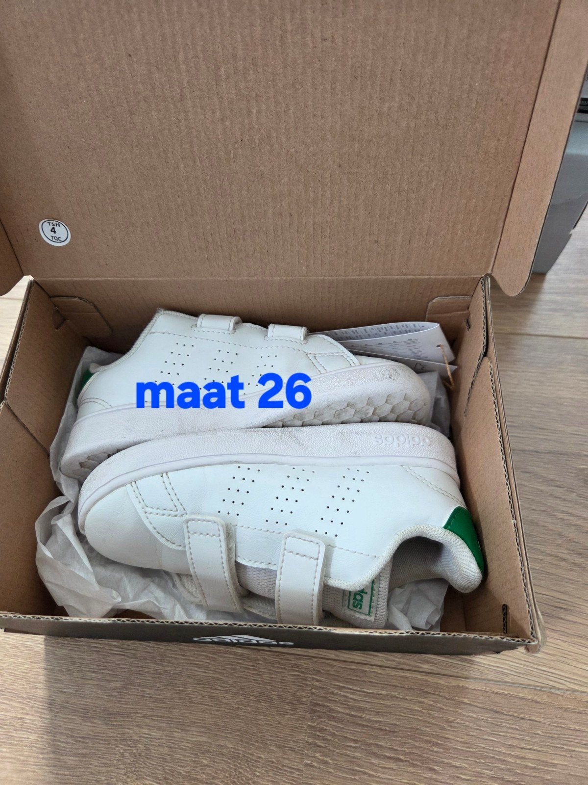 Kinderschoenen van adidas maat 26, Kinderen en Baby's, Adidas, Gebruikt, Jongen of Meisje, Schoenen