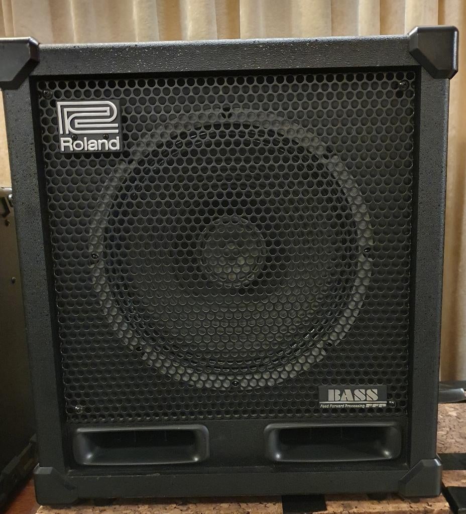 Roland Cube XL 120 bascombo, en Super Cube 60 bascombo., Muziek en Instrumenten, Versterkers | Bas en Gitaar, Ophalen, Zo goed als nieuw