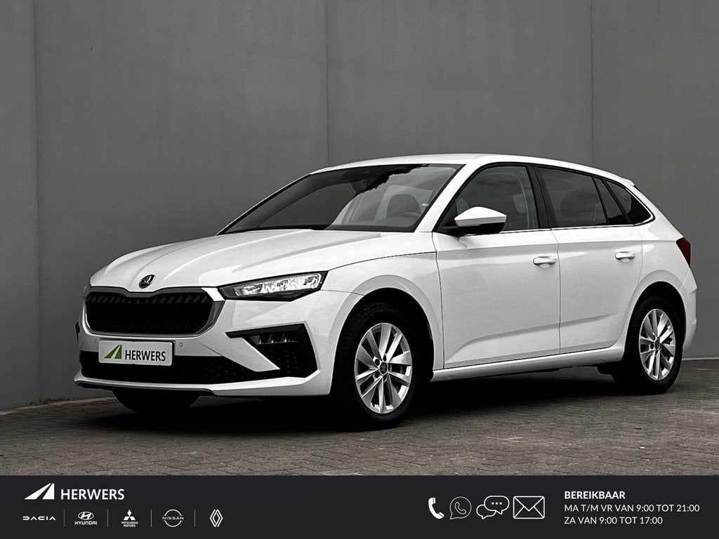 Skoda Scala 1.0 TSI DSG Automaat Selection / Apple Carplay &, Auto's, Skoda, Euro 6, Wit, 19 km/l, 3 cilinders