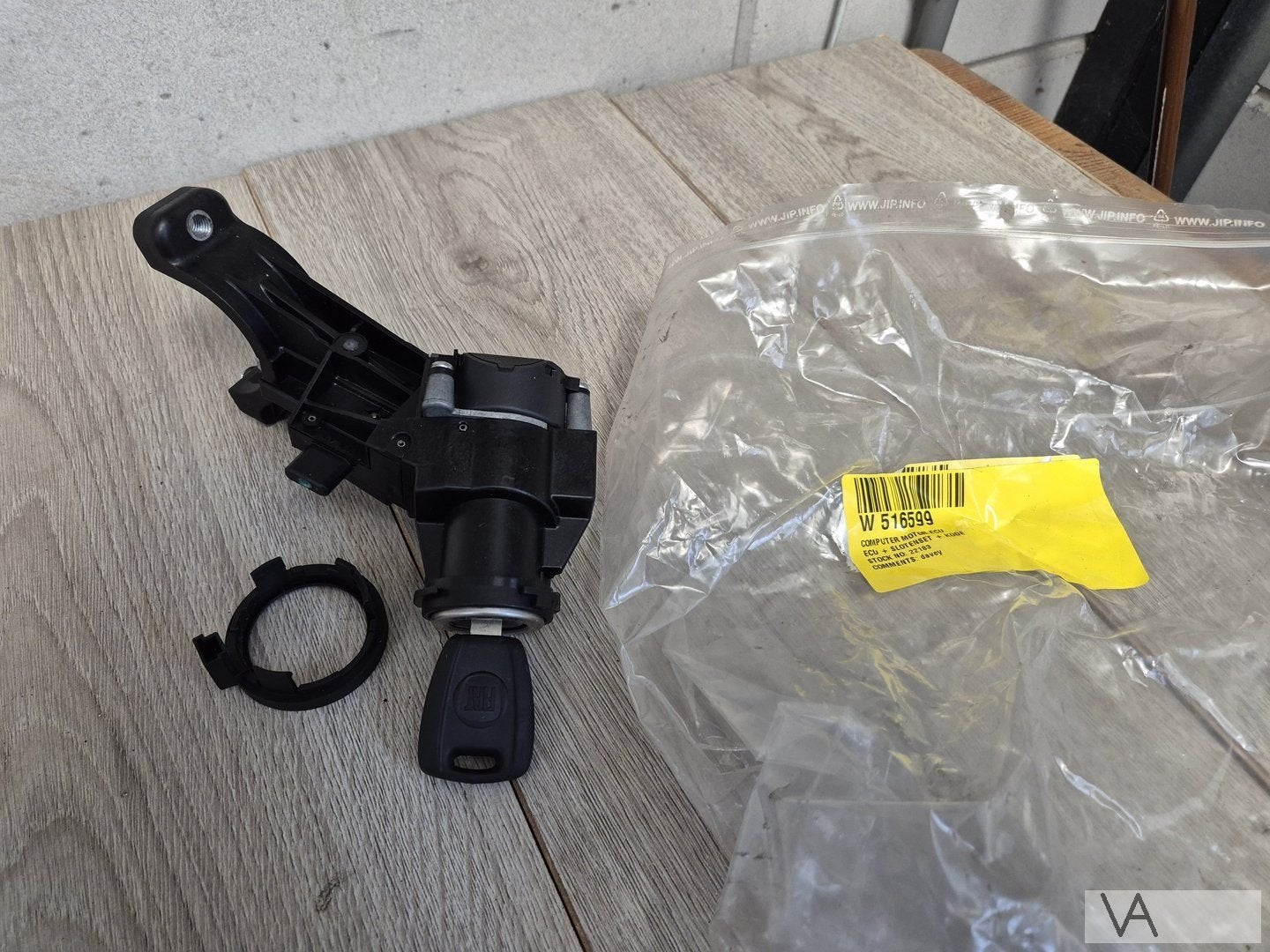 Fiat Punto evo 2009 - 2017 contactslot met sleutel €30, Gebruikt, -, -, Ophalen of Verzenden
