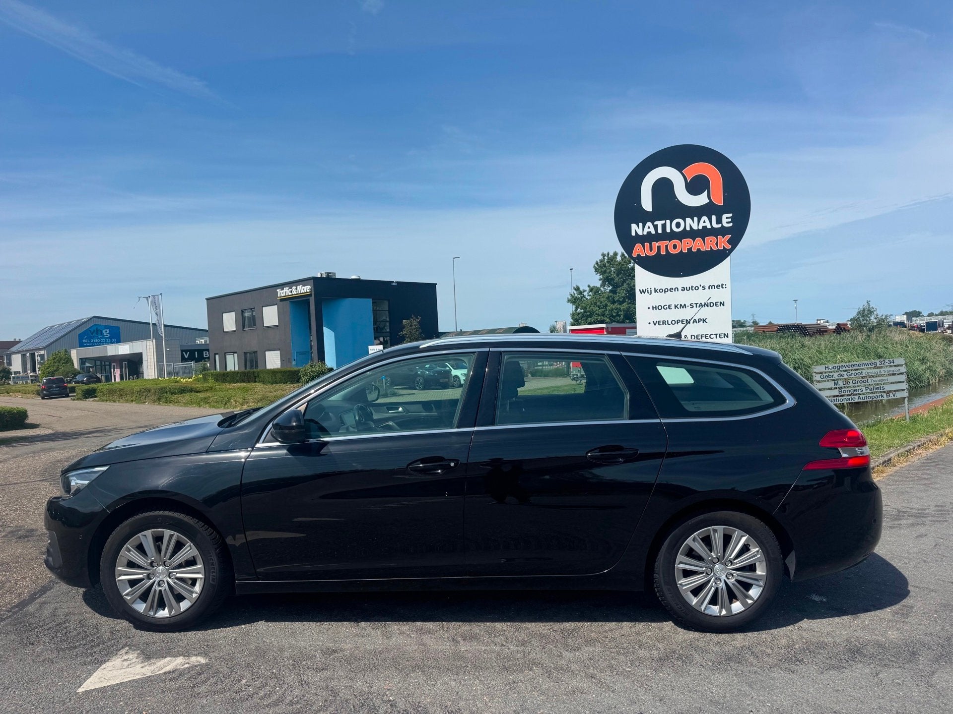 Peugeot 308 SW 2018 * 1.5 BlueHDi Allure * EURO 6 * APK * FA, Auto's, Voorwielaandrijving, Gebruikt, 4 cilinders, Zwart