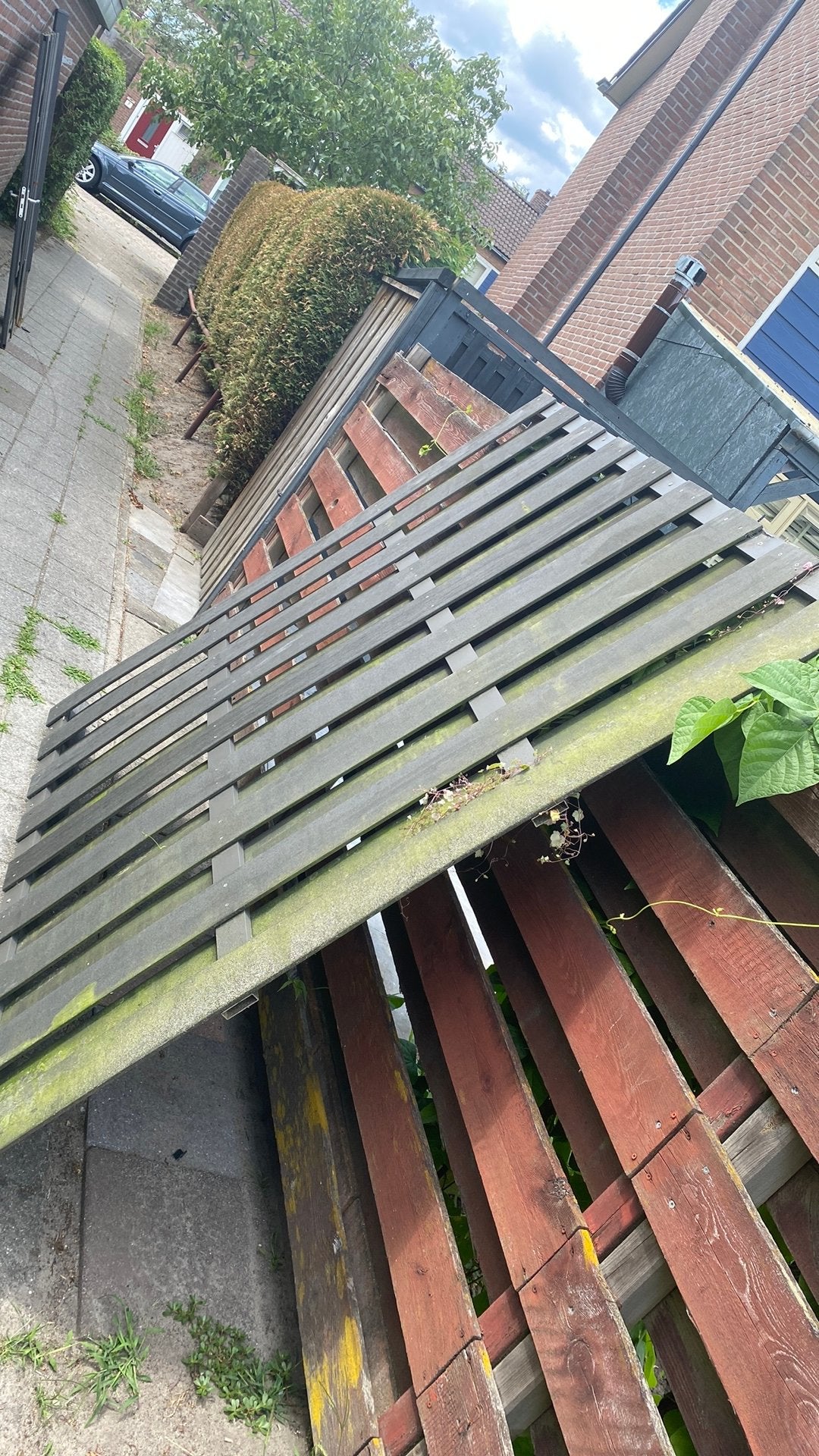 Gratis 1 schutting deel, Tuin en Terras, Schuttingen, Ophalen, 1 tot 2 meter, Minder dan 3 meter, Zo goed als nieuw