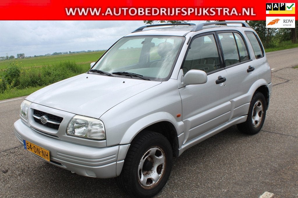 Suzuki Grand Vitara 2.0 // 4X4 / WEINIG KM / 5-DRS //, Euro 2, 1330 kg, Stof, 4 cilinders