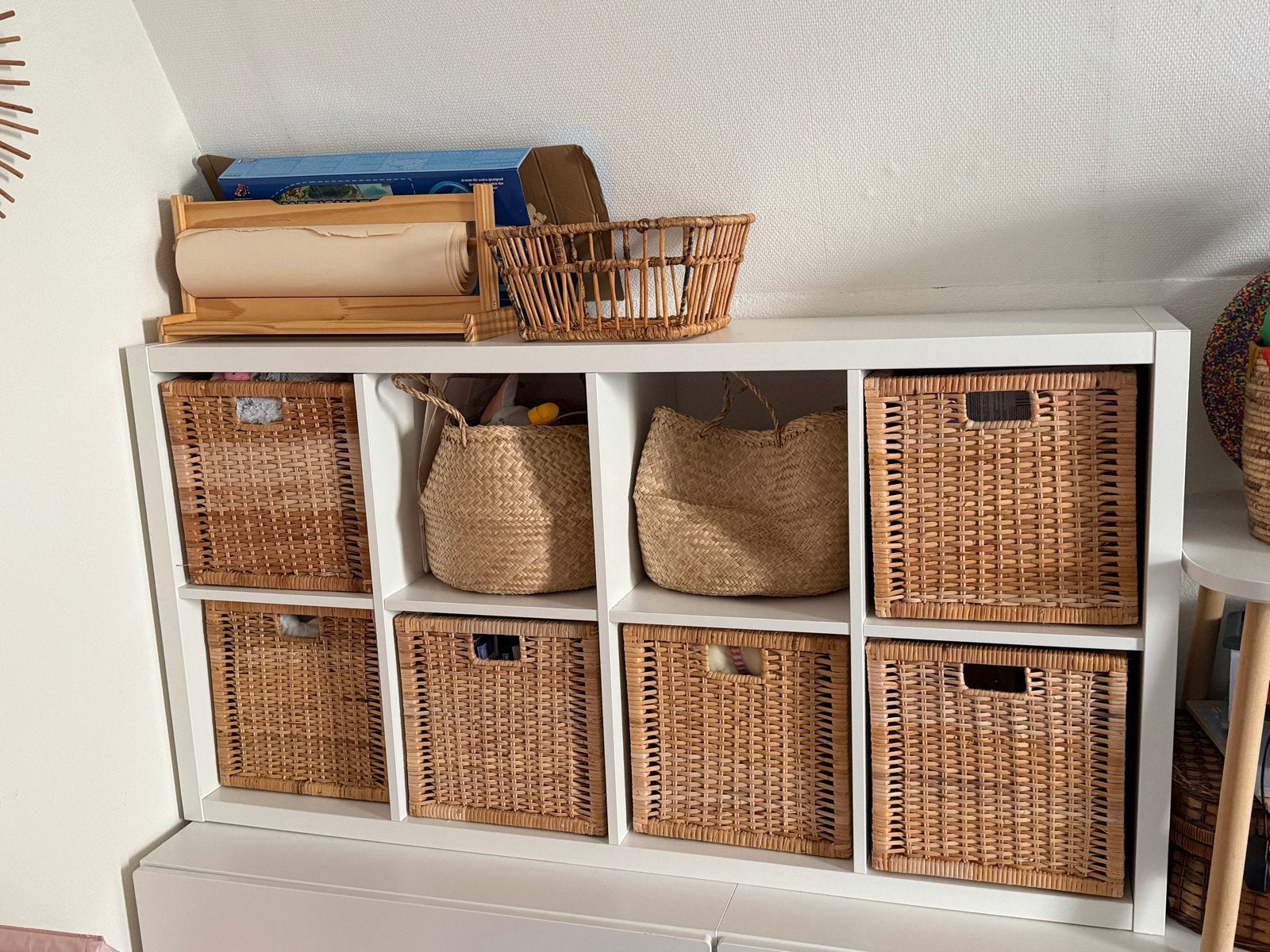 Ikea Kallax kast met 8 vakken incl rieten manden, Ophalen, Gebruikt, 100 tot 150 cm, 50 tot 100 cm