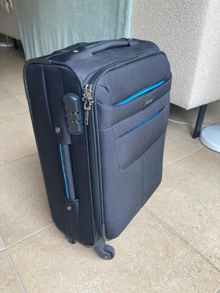 Handige rolkoffer met wieltjes, Sieraden, Tassen en Uiterlijk, Koffers, Ophalen, Overige materialen, Gebruikt, 50 tot 60 cm