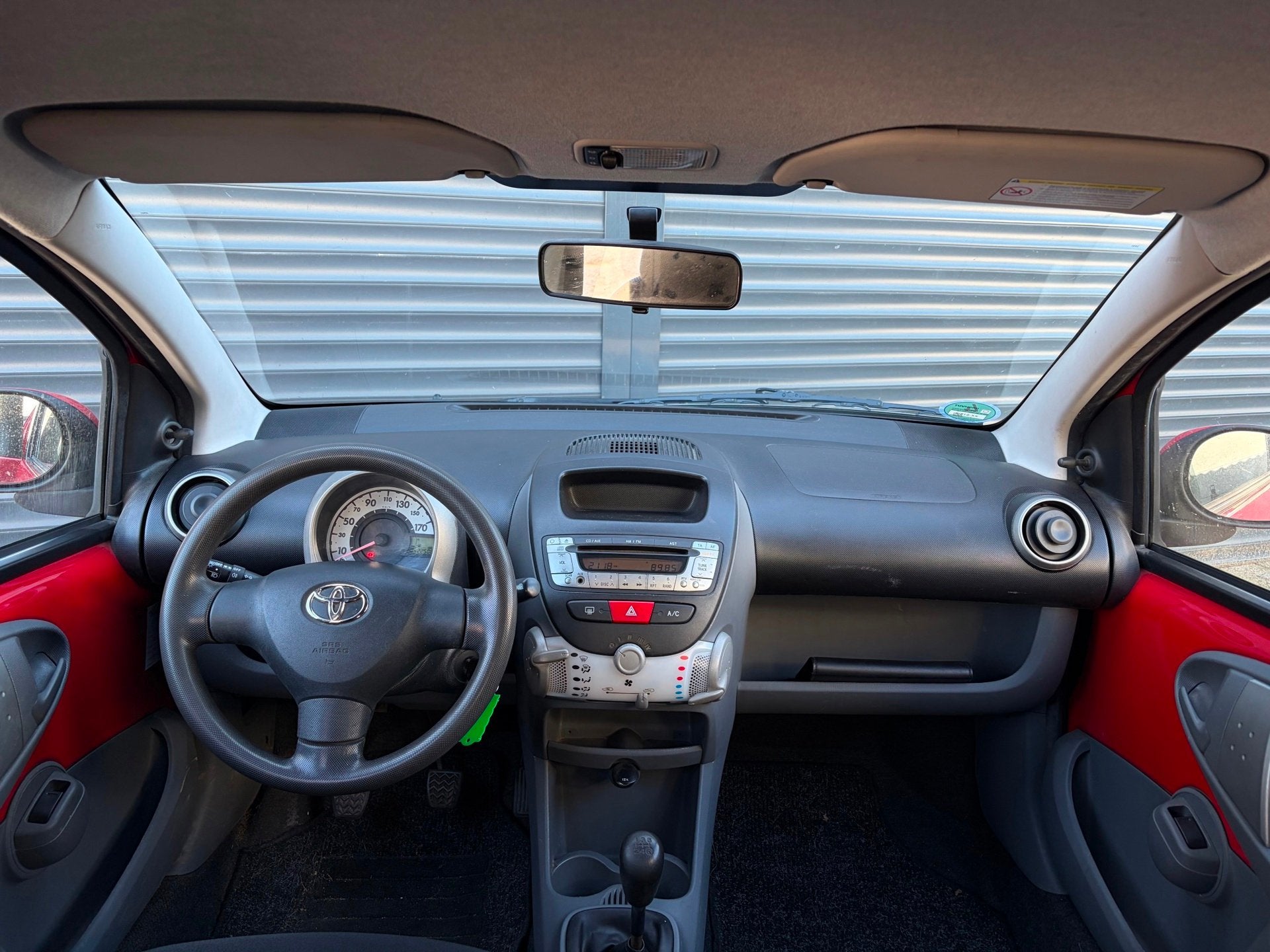 Toyota Aygo 1.0 | 5 Deurs | Airco | 04-2027 Apk |, Auto's, Voorwielaandrijving, Gebruikt, 4 stoelen, Alcantara