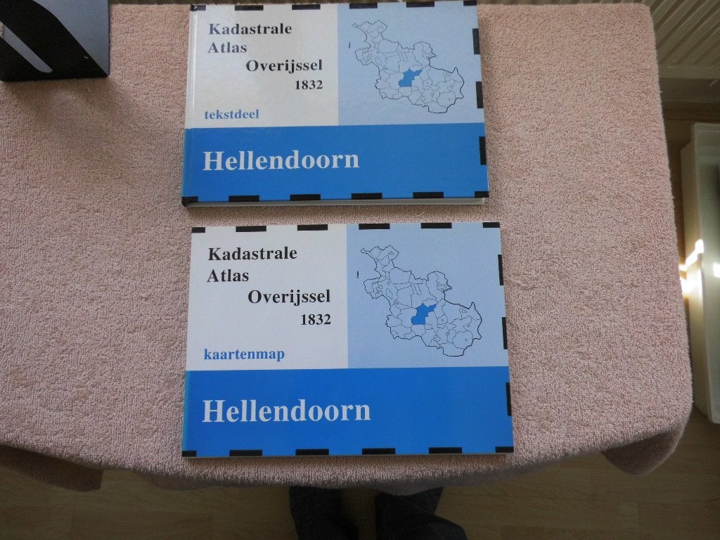 Kadastrale Atlas Overijssel 1832 Hellendoorn , kaartenmap), Onbekend, Overige atlassen, Ophalen of Verzenden, Zo goed als nieuw