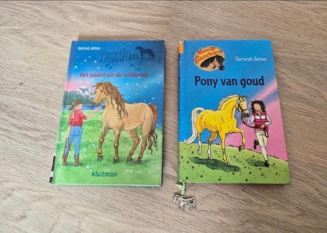 Paarden boekjes, Ophalen of Verzenden, Zo goed als nieuw, Non-fictie