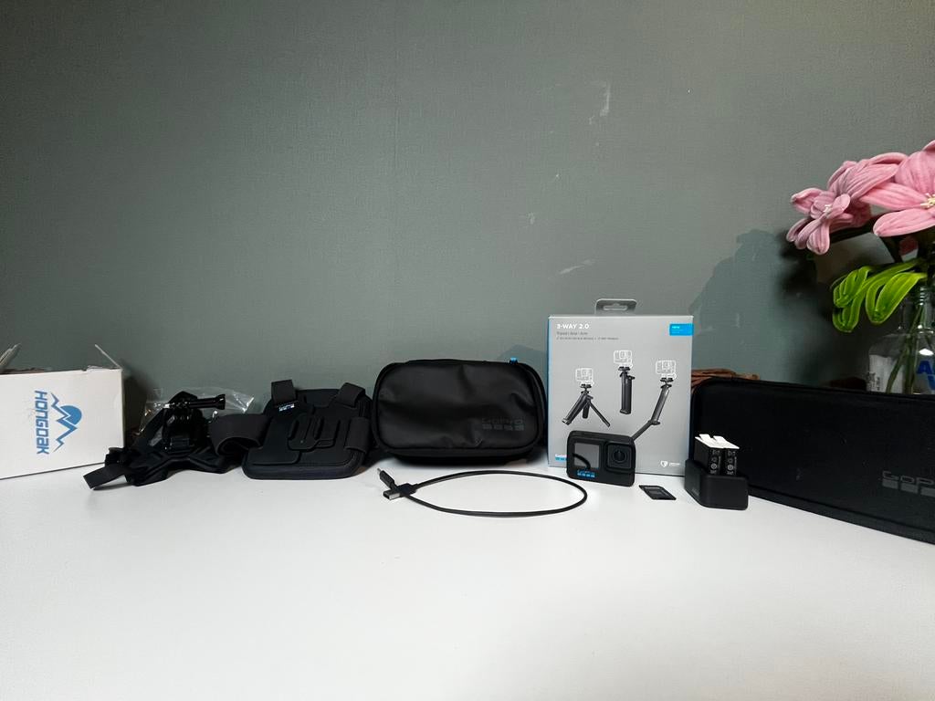 GOPRO HERO 11 BLACK + EXTRA’S, Audio, Tv en Foto, Actiecamera's, Ophalen of Verzenden, Zo goed als nieuw, GoPro