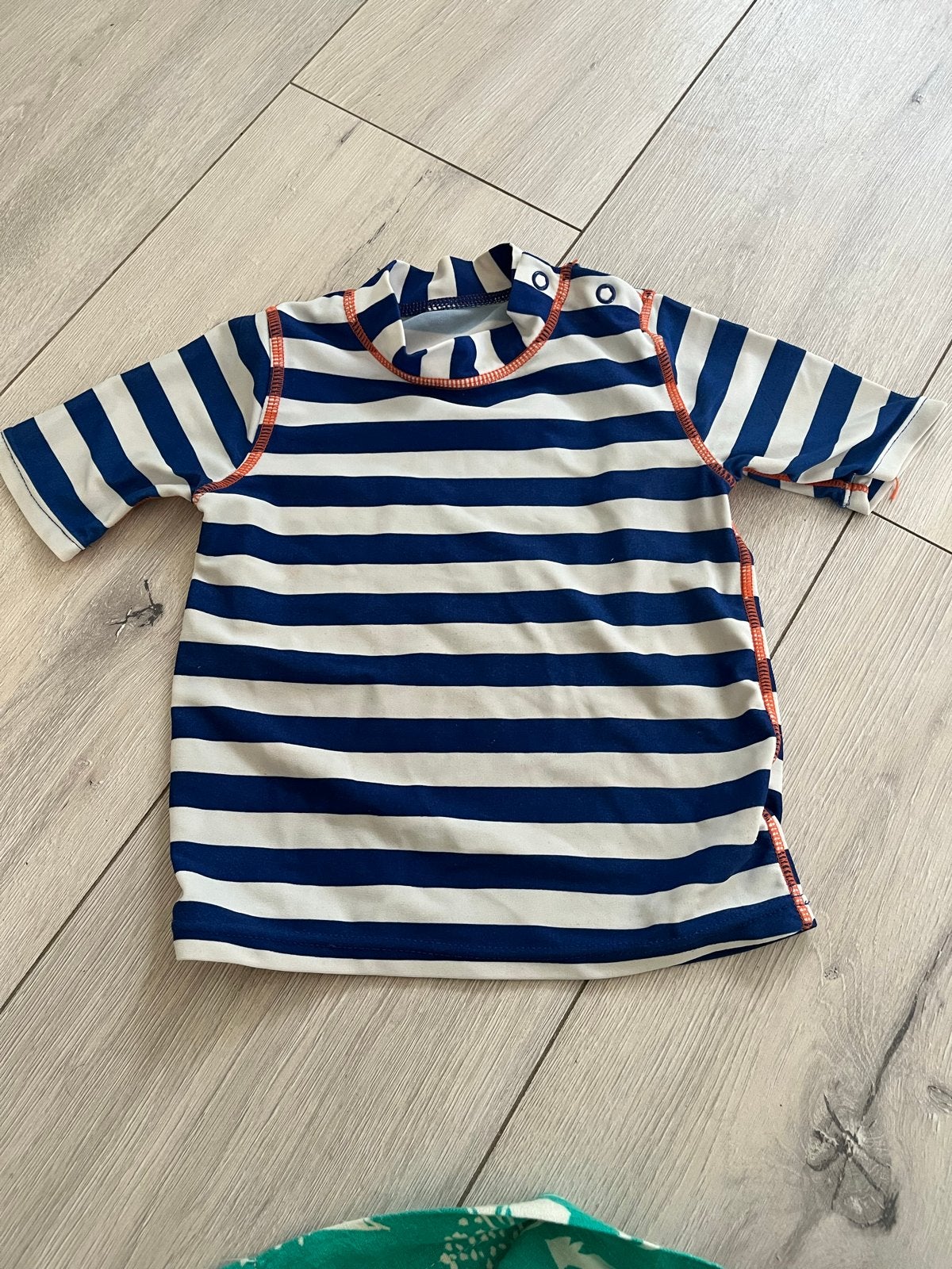 Hema UV shirt maat 74/80, Ophalen of Verzenden, Zo goed als nieuw, Jongetje of Meisje, Shirtje of Longsleeve