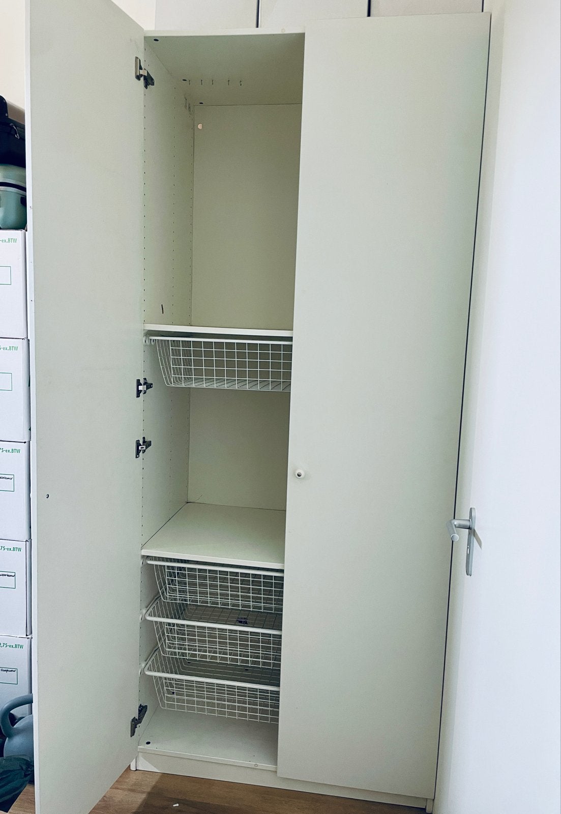 Witte IKEA kledingkast, Huis en Inrichting, Kasten | Kledingkasten, Ophalen, Gebruikt, 200 cm of meer, 50 tot 100 cm