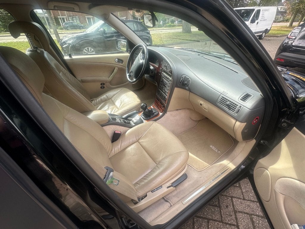 Saab 9-5 2.0 T 2000 Zwart, Auto's, Voorwielaandrijving, 1490 kg, 1800 kg, Beige