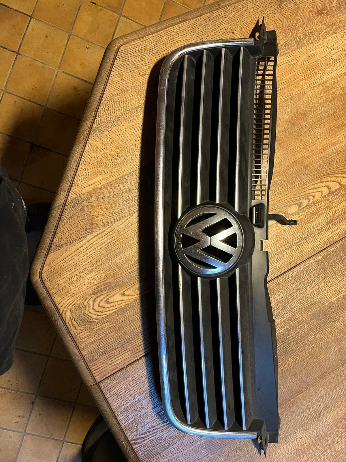 Originele VW Passat B5.5 (3BG) Grille met Logo | 2000-2005, Ophalen of Verzenden, Voor, Volkswagen, Bumper