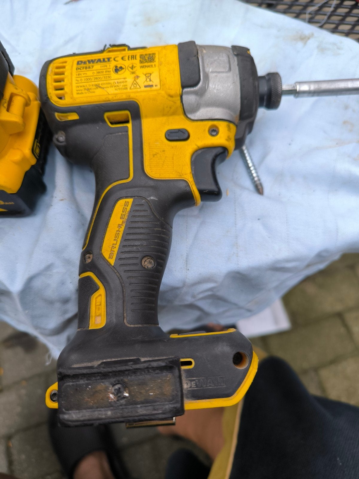 18 v Tracker en 18 v accu boormachine ze doen het prima wel, Ophalen of Verzenden, Boormachine