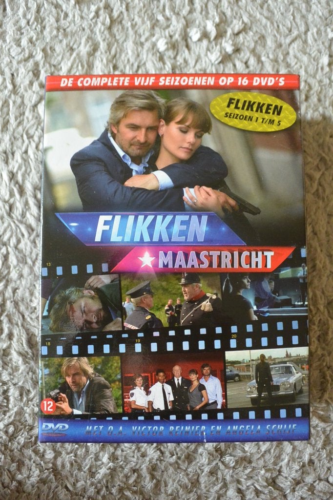 Dvd box Flikken Maastricht seizoen 1 tm 5, Bonusmateriaal, Nederlands, Zo goed als nieuw, Ophalen of Verzenden