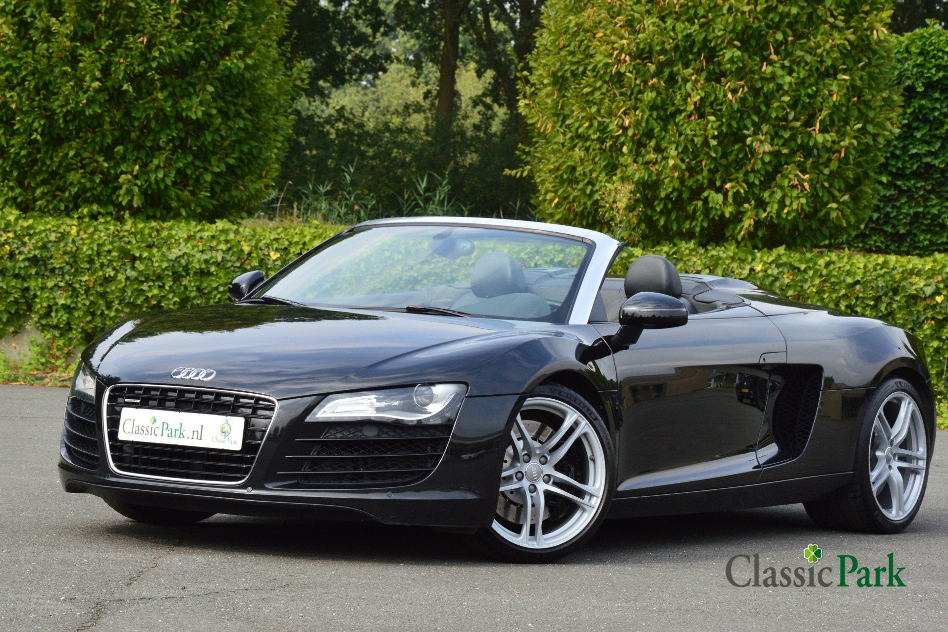 Audi R8 Spyder (bj 2011, automaat), Auto's, Automaat, 430 pk, Cabriolet, Zwart