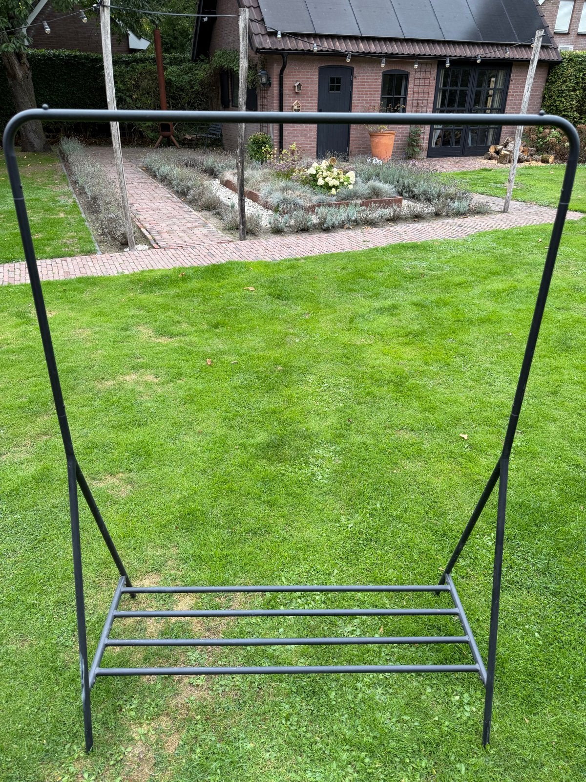 Zwart aluminium kledingrek stevig en ruim incl schoenenplank, Ophalen of Verzenden, Gebruikt