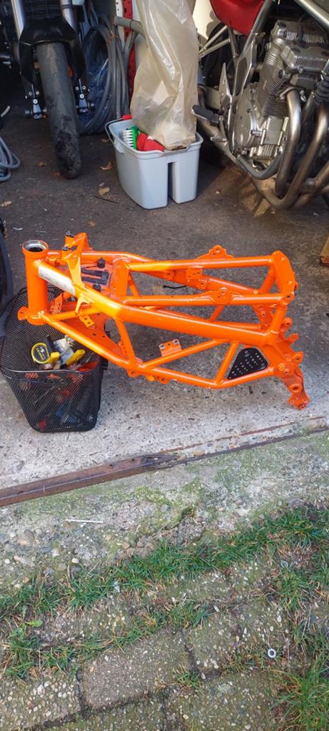 Duke 390 frame, Motoren, Ophalen of Verzenden