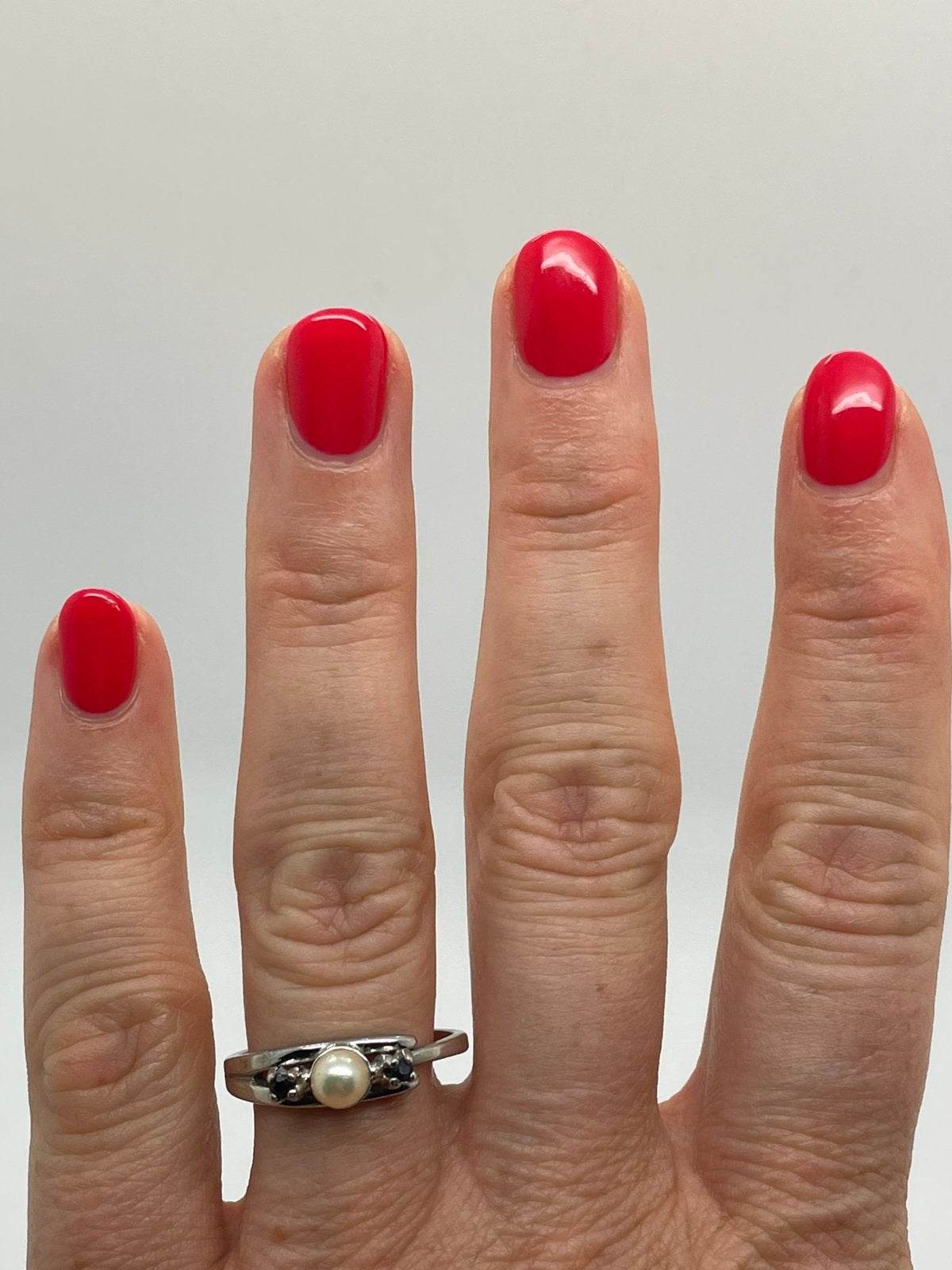 E331 Prachtige zilveren ring parel blauwe saffier, Ophalen of Verzenden, Zilver, Ring, Met edelsteen