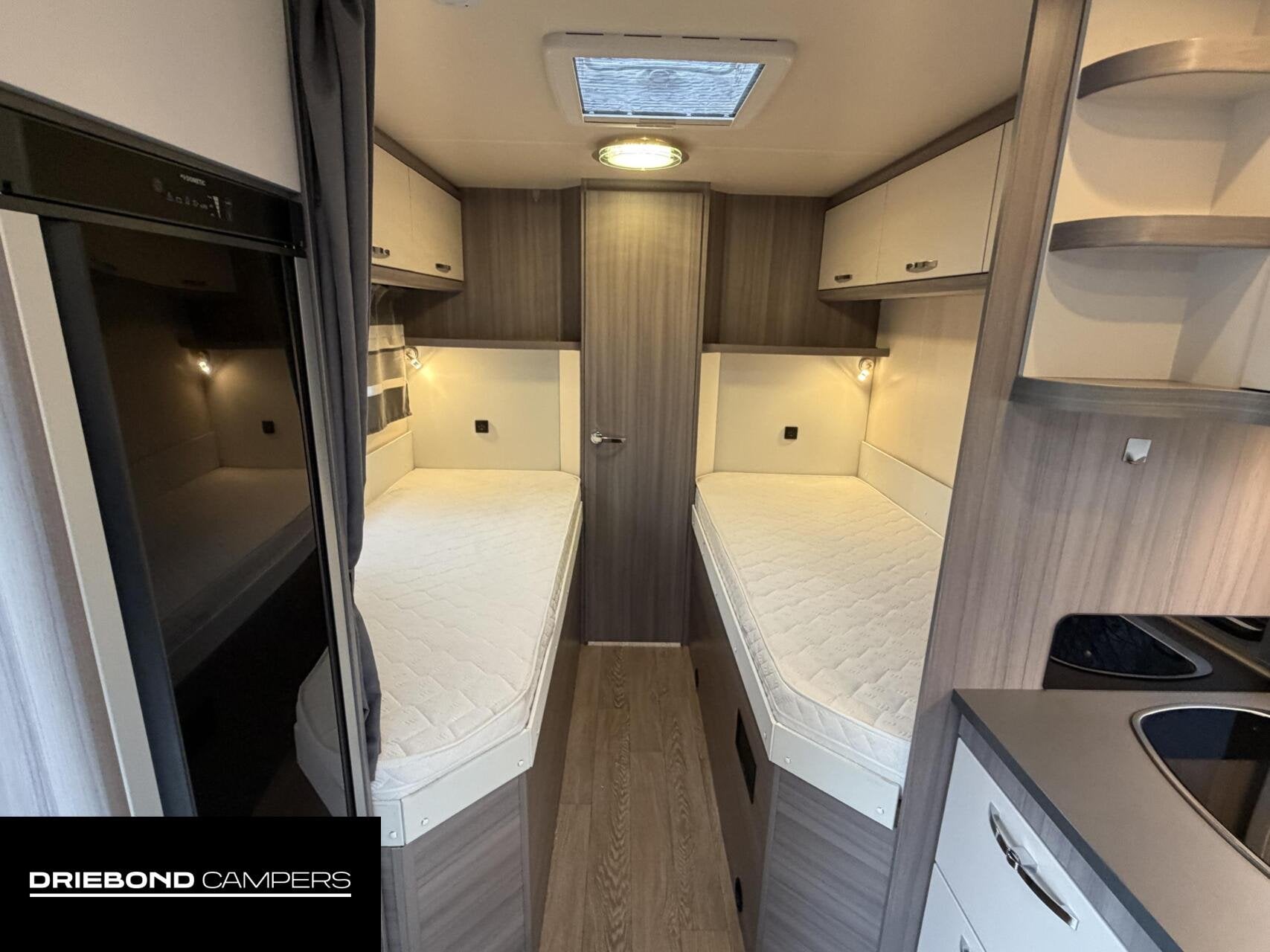Hobby Optima Ontour T 70 E Enkele Bedden Grote Badkamer Luif, Hobby, Airbags, 7 tot 8 meter, Bedrijf
