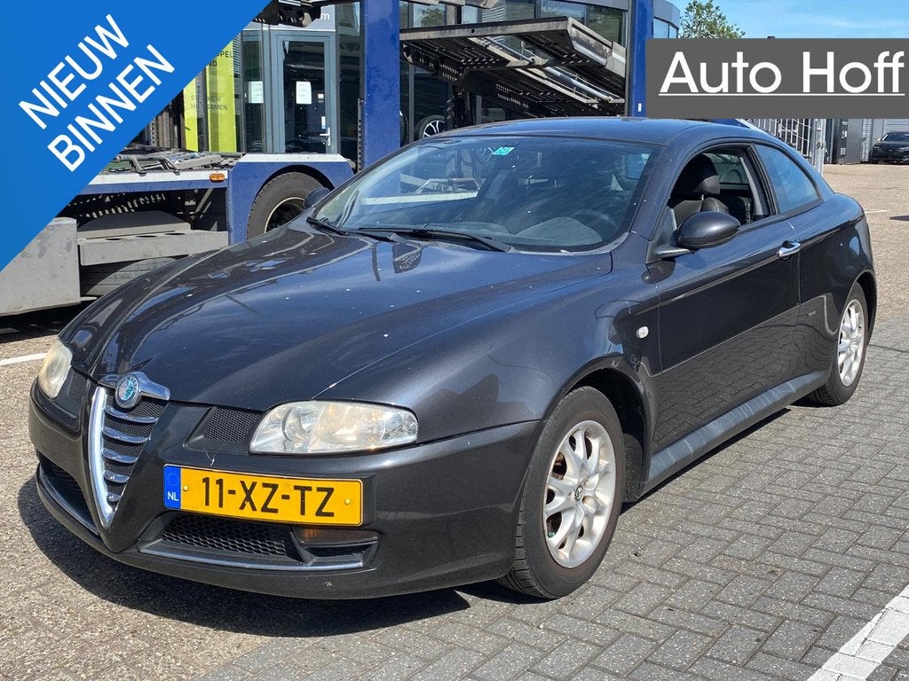 Alfa Romeo GT 2.0 JTS Distinctive | Leer | BOSE | Autom. Air, Auto's, Voorwielaandrijving, Gebruikt, 1295 kg, 400 kg