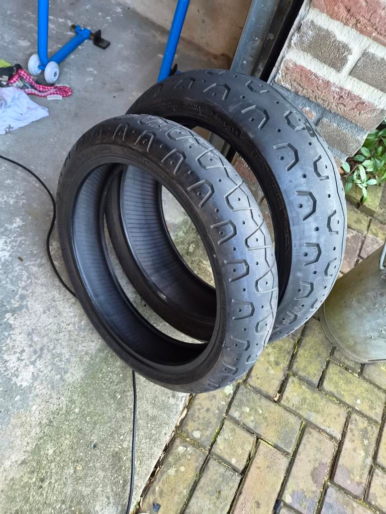 Pirelli motorbanden 180/55 120/70, Ophalen of Verzenden