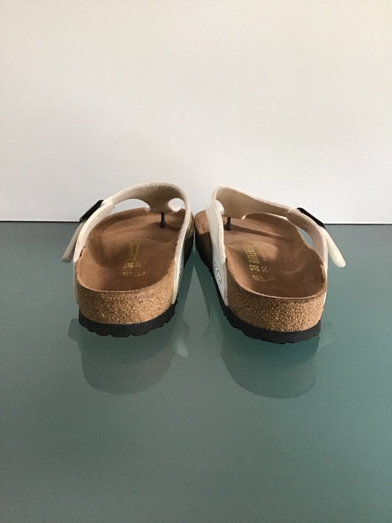 Birkenstock 38 Gizeh | Nieuw! | Wit | Gratis verzenden, Kleding | Dames, Schoenen, Slippers, Verzenden, Wit, Nieuw