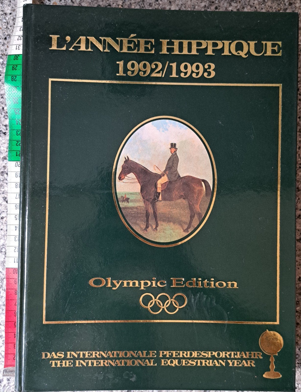 L'année Hippique 1992 1993 Olympische editie Eng-Fra-Duits, Ophalen of Verzenden, Gelezen, Paarden of Pony's