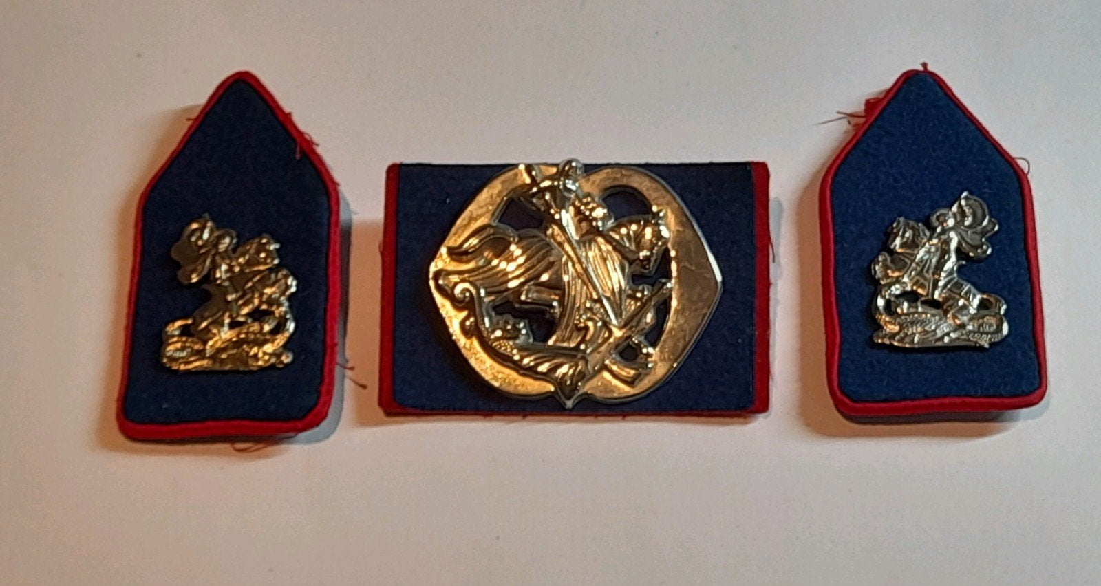 compleet setje huzaren van Willem Alexander, Verzamelen, Ophalen of Verzenden, Landmacht, Nederland, Embleem of Badge