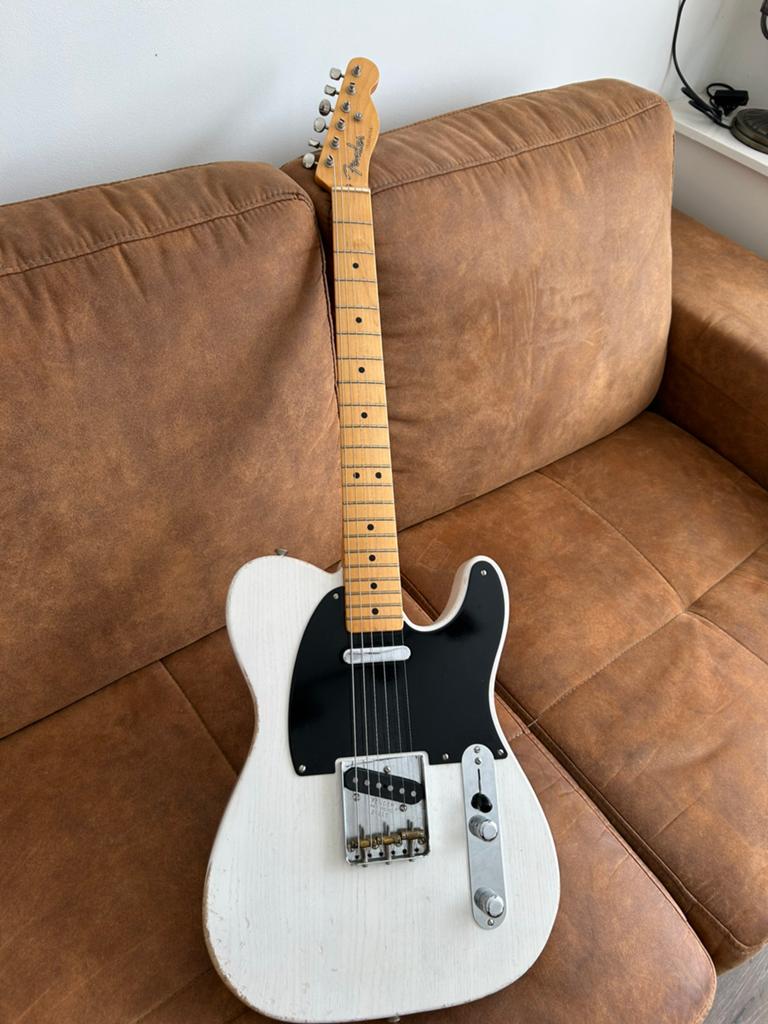 Fender Telecaster Avri 52 reissue refin, Ophalen of Verzenden, Gebruikt, Solid body, Fender