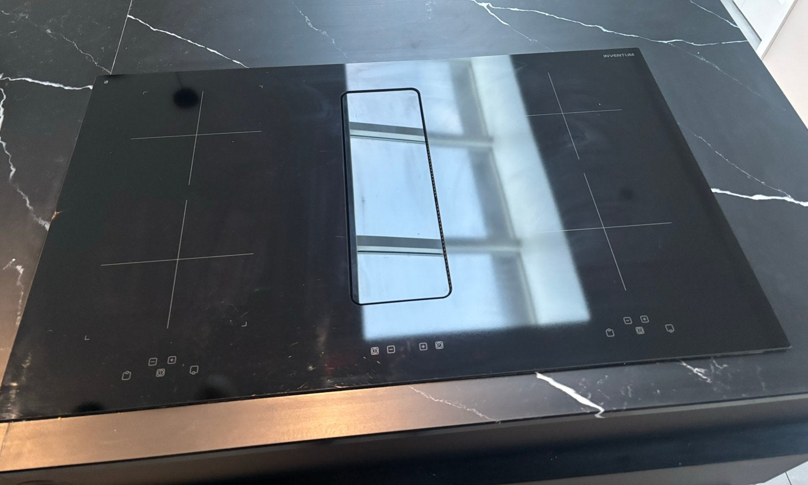 Inventum IKI9045FLOW inductiekookplaat met afzuiging, Ophalen, Zo goed als nieuw