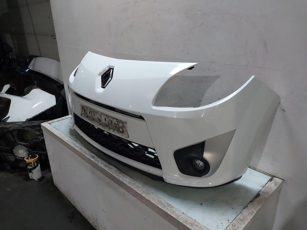Bumper Voor Renault Twingo II (CN) 2011 620229640R, Gebruikt, Renault Deutschland AG, Dialog.deutschland@renault.de, Peter-Huppertz-Straße 5, Köln 51063, , Duitsland