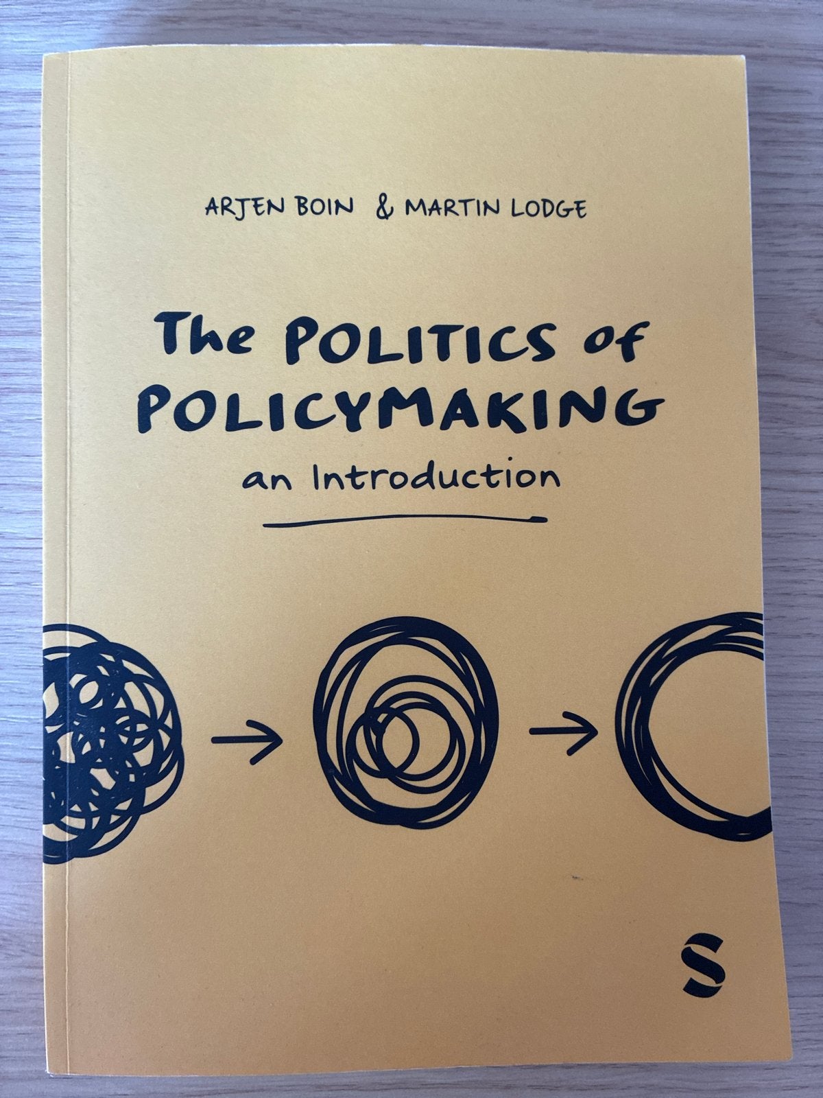 The Politics of Policymaking - Arjen Boin & Martin Lodge, Ophalen of Verzenden, Zo goed als nieuw, Politiek en Staatkunde, Wereld