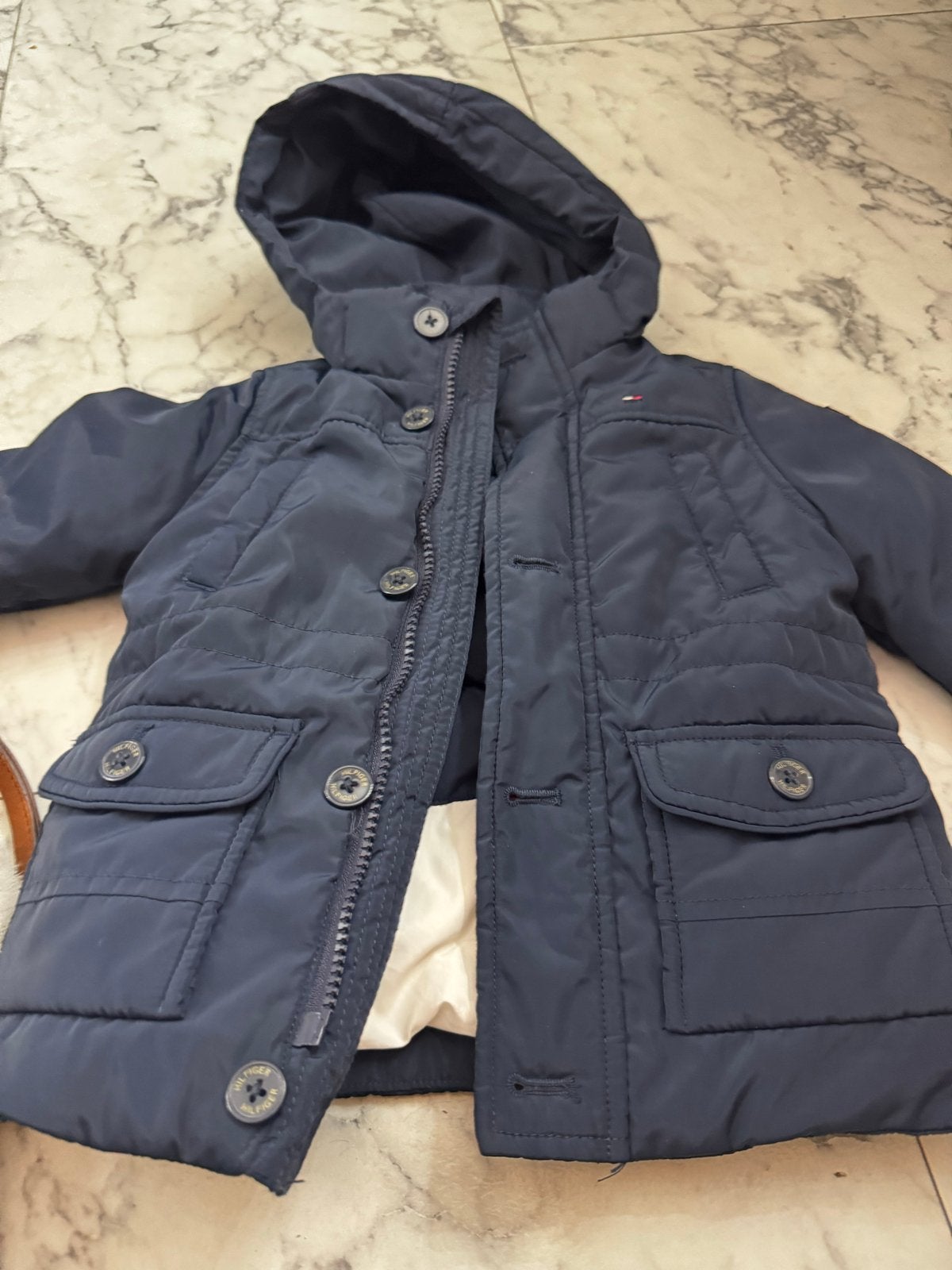 Tommy Hilfiger Kinderjas Maat 80 - Donkerblauw, Ophalen of Verzenden, Zo goed als nieuw, Jongetje of Meisje
