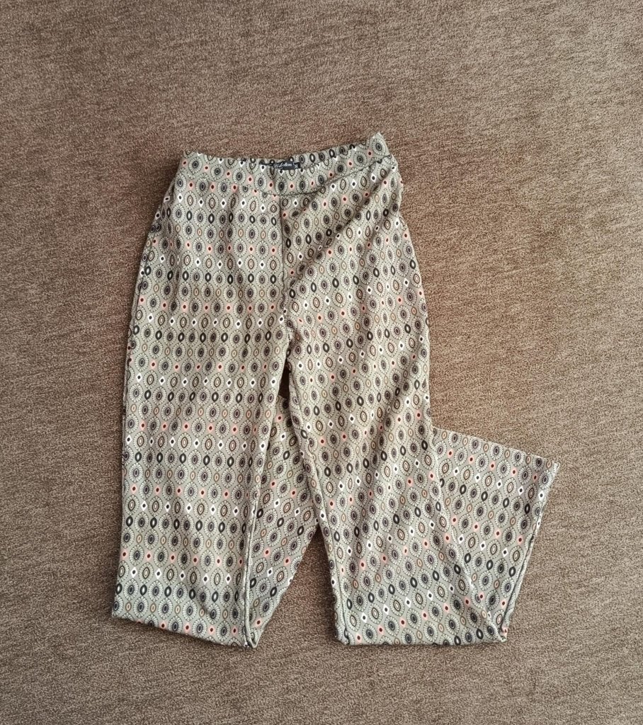 Broek met print - flared, Maat 38/40 (M), Meerkleurig, Ophalen of Verzenden, Zo goed als nieuw