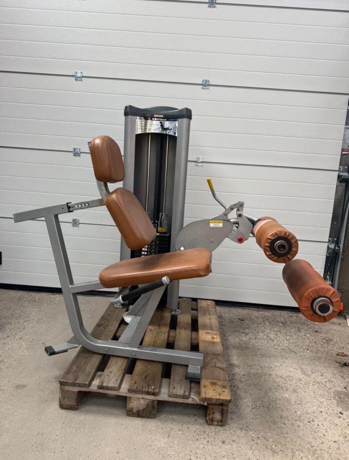 Nautilus Steel leg curl / seated leg curl/legs
