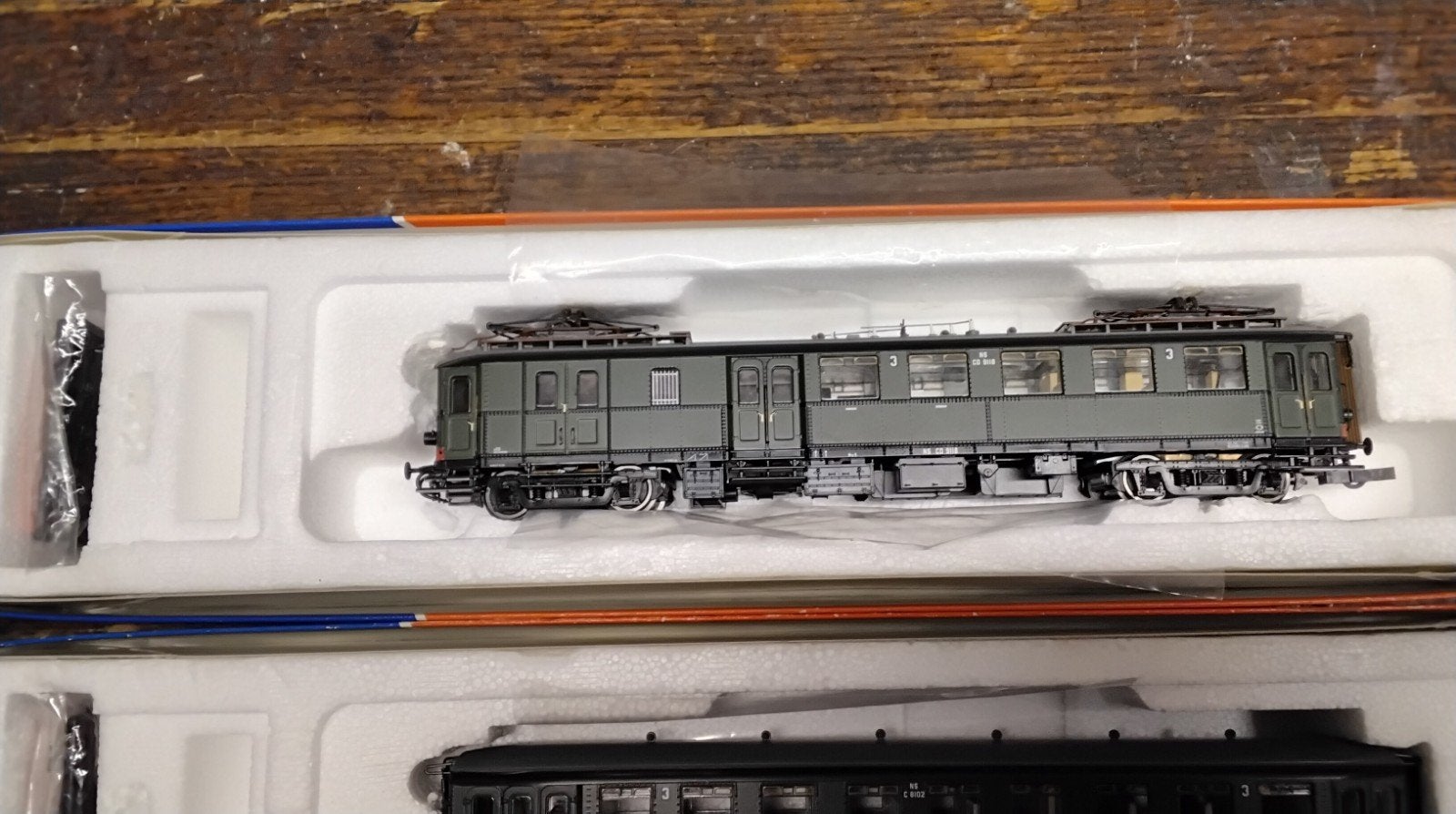 4 delige NS ROCO BLOKKENDOOS een motorwagen 43744 /44982/44, Treinset, Gelijkstroom, Nieuw, Ophalen of Verzenden